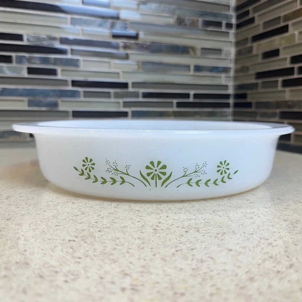 Glasbake vintage milk